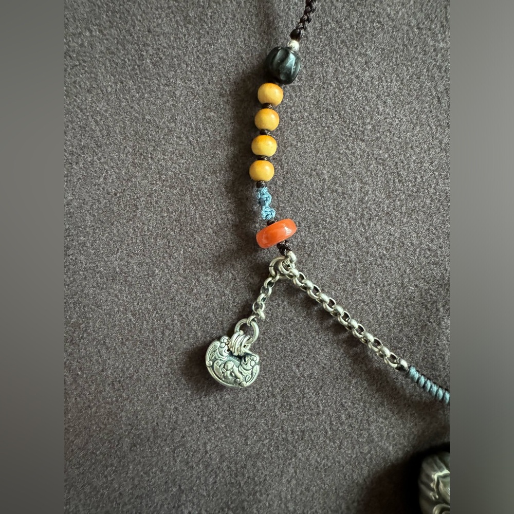 Hand-woven silver necklace - Picture 4 of 7